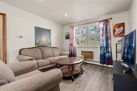 28 Pine St #9, Danvers, MA 01923