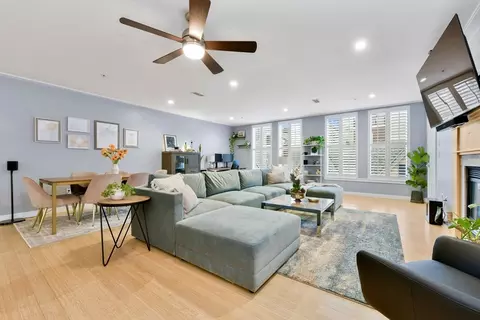 335-337 W 2nd St #12, Boston, MA 02127