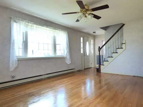 92 Wrentham Rd, Springfield, MA 01119 photo 16