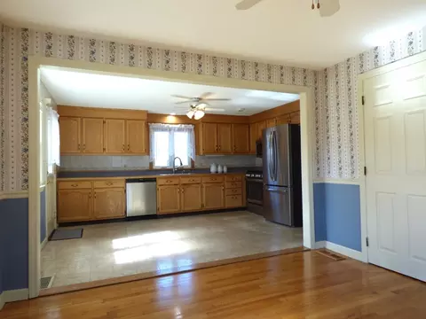 92 Wrentham Rd, Springfield, MA 01119 photo 13