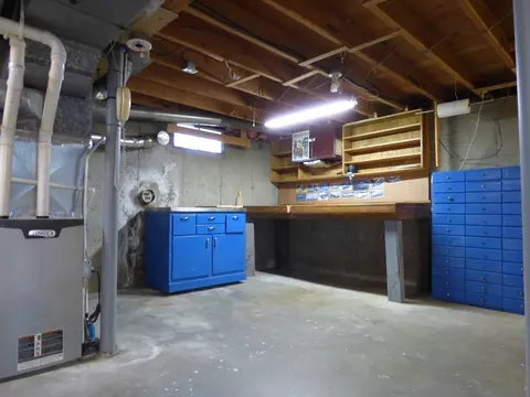 92 Wrentham Rd, Springfield, MA 01119 photo 24