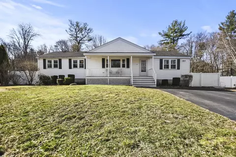 8 Violet Rd, Burlington, MA 01803