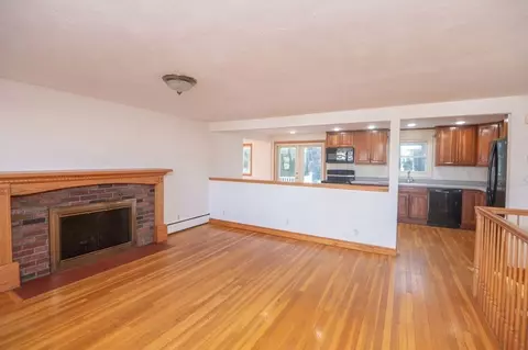 3 Pershing Rd, Salem, MA 01970 photo 10