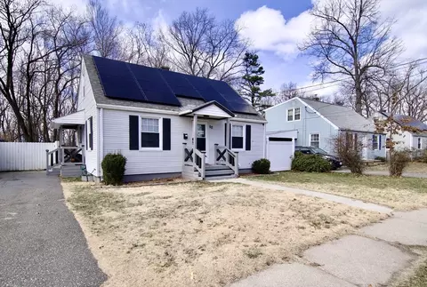 62 Midway St, Springfield, MA 01151 photo 2