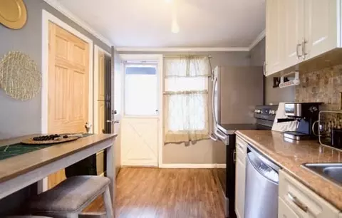 62 Midway St, Springfield, MA 01151 photo 11