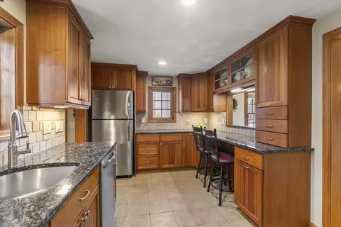19 Dustin Rd, Reading, MA 01867 photo 15
