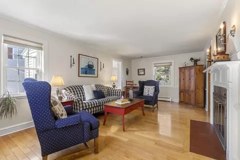 19 Dustin Rd, Reading, MA 01867 photo 8