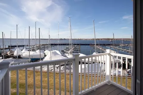 View/Area - 700 Shore Dr #613, Fall River, MA 02721 photo 2 of 3