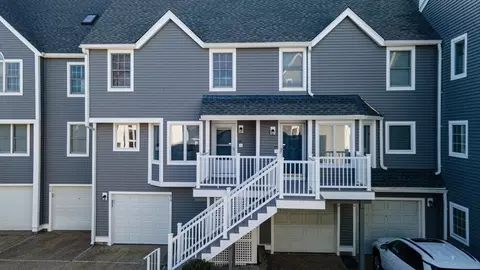 Exterior - 700 Shore Dr #613, Fall River, MA 02721 photo 2 of 3
