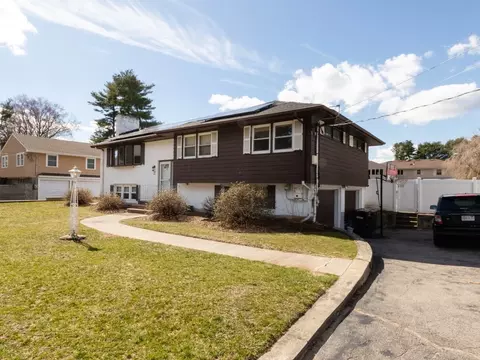 64 Rosemary Rd, Dedham, MA 02026