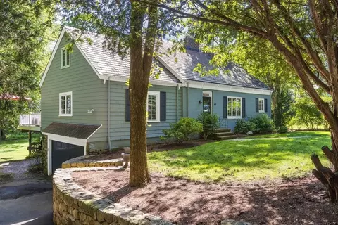 65 Rokeby Rd, Newton, MA 02468