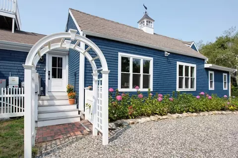 2388 Main St, Chatham, MA 02659