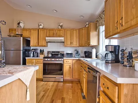 63 Small St, Fall River, MA 02720 photo 13