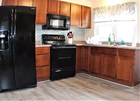 48 Pine Acre Rd, Springfield, MA 01129 photo 8