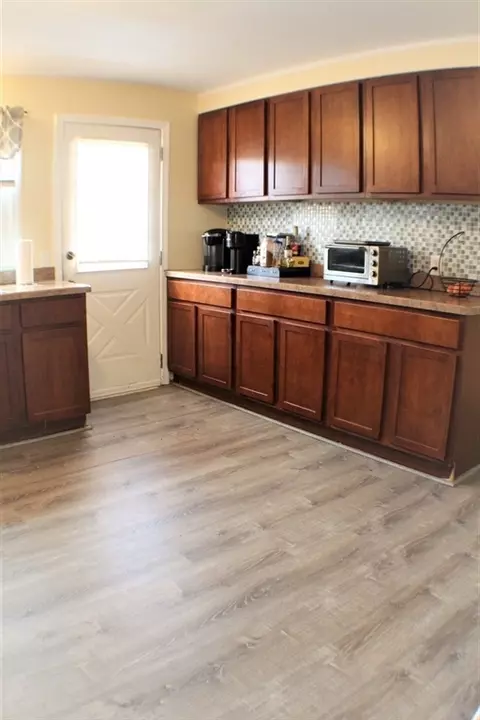 48 Pine Acre Rd, Springfield, MA 01129 photo 10