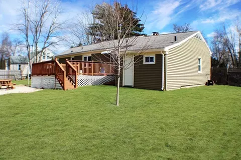 48 Pine Acre Rd, Springfield, MA 01129 photo 14