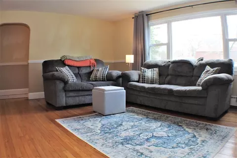 48 Pine Acre Rd, Springfield, MA 01129 photo 3
