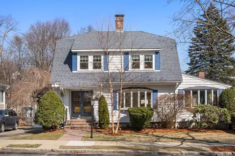211 Hawthorne St, Malden, MA 02148
