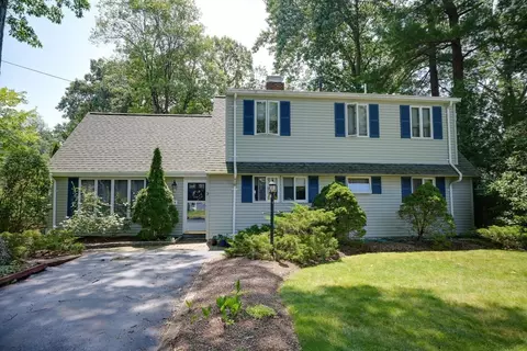 3 Vernon Rd, Natick, MA 01760