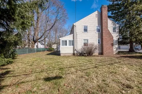 Exterior - 4 Hillside Rd, Dedham, MA 02026 photo 6 of 7