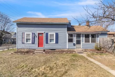 76 Meadow St, Westfield, MA 01085