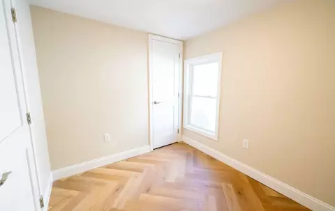 35 Wright St, Stoneham, MA 02180 photo 13