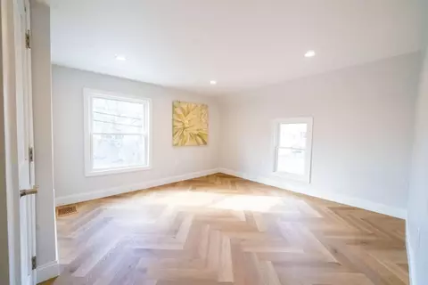 35 Wright St, Stoneham, MA 02180 photo 12