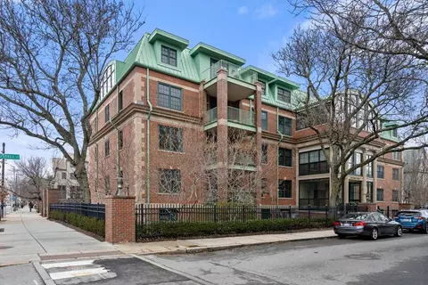 1 Russell St #402, Cambridge, MA 02140