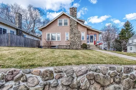 155 Walnut St, Dedham, MA 02026 photo 2