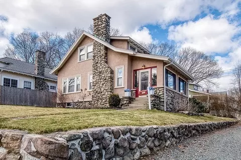 155 Walnut St, Dedham, MA 02026