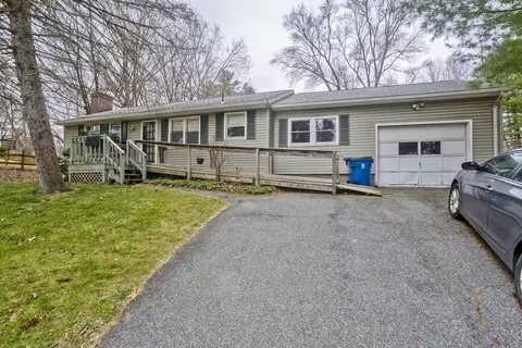42 Massasoit Ave, West Springfield, MA 01089 photo 3