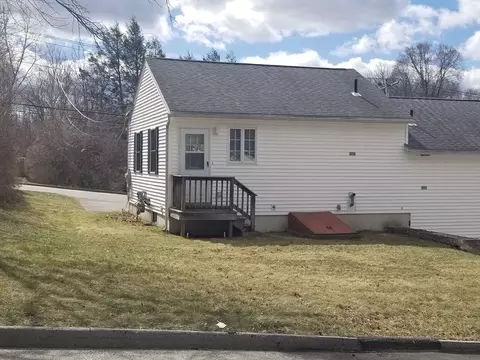 59 Apthorp St, Worcester, MA 01606 photo 6