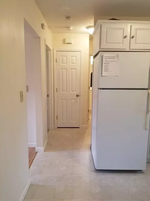 59 Apthorp St, Worcester, MA 01606 photo 16