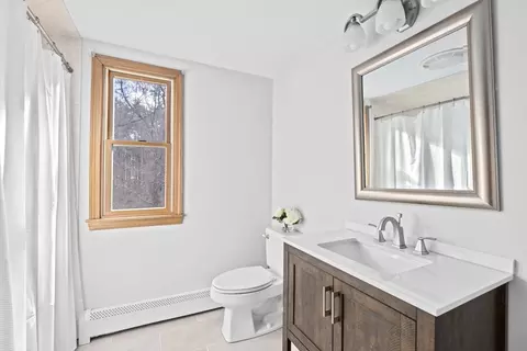 Bath - 7 Pioneer Rd, Hingham, MA 02043 photo 1 of 3
