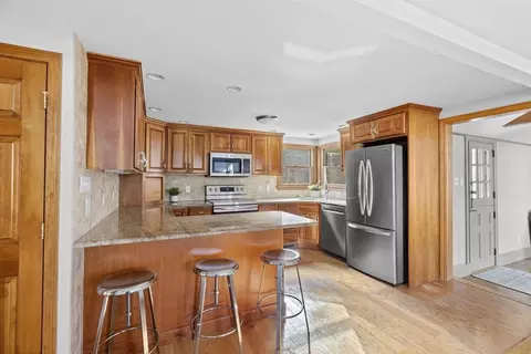 Kitchen - 7 Pioneer Rd, Hingham, MA 02043 photo 2 of 2