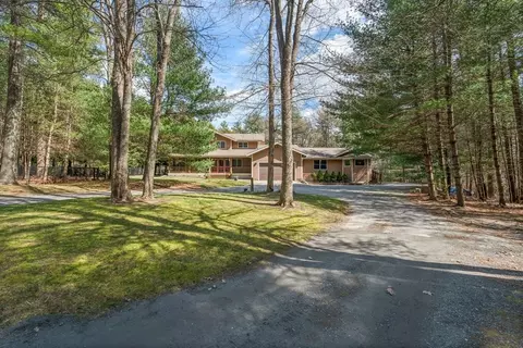 19 Macomber St, Berkley, MA 02779