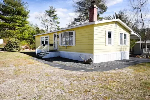 20 S Meadow Vlg # -1, Carver, MA 02330