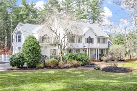 157 Seekonk, Norfolk, MA 02056