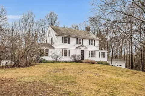 175 Salem St, North Andover, MA 01845