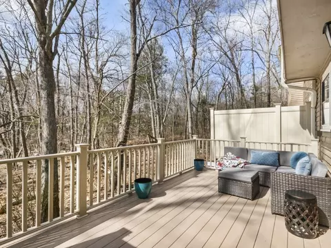 Exterior - 4 Apple Ridge Rd #4, Maynard, MA 01754 photo 2 of 10
