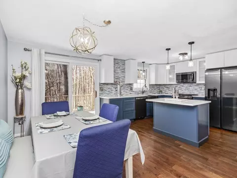 Kitchen - 4 Apple Ridge Rd #4, Maynard, MA 01754 photo 4 of 4