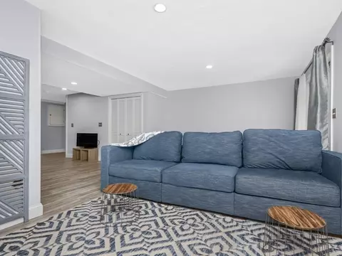 Living - 4 Apple Ridge Rd #4, Maynard, MA 01754 photo 3 of 4