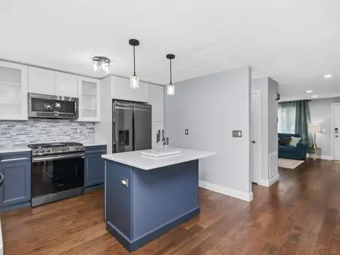 Kitchen - 4 Apple Ridge Rd #4, Maynard, MA 01754 photo 2 of 4