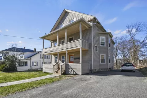 7 Nelson St, Webster, MA 01570 photo 2
