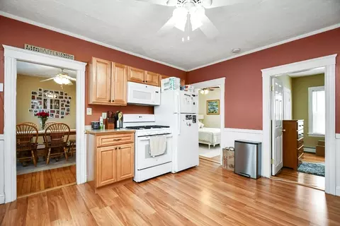 7 Nelson St, Webster, MA 01570 photo 8