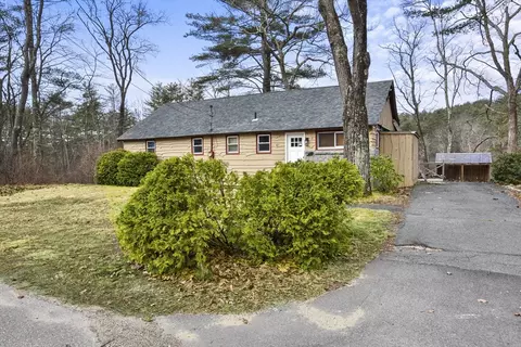 Exterior - 61 Byrd Ave, Athol, MA 01331 photo 3 of 7