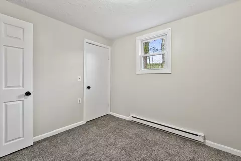 Bedroom - 61 Byrd Ave, Athol, MA 01331 photo 2 of 5