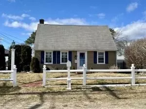 73 Standish Way, Yarmouth, MA 02673