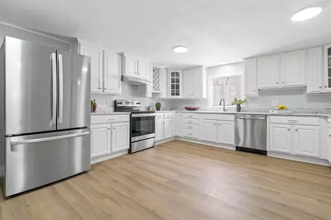 246 Erickson Rd, Ashby, MA 01431 photo 4