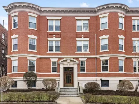 22 Garrison Rd #3, Brookline, MA 02445